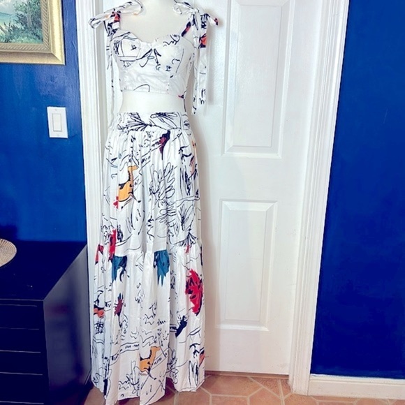 NWT 2Pcs Printed Outfit V-Neck Crop Top & Big Swing Skirt Set Boho Maxi - Picture 2 of 13